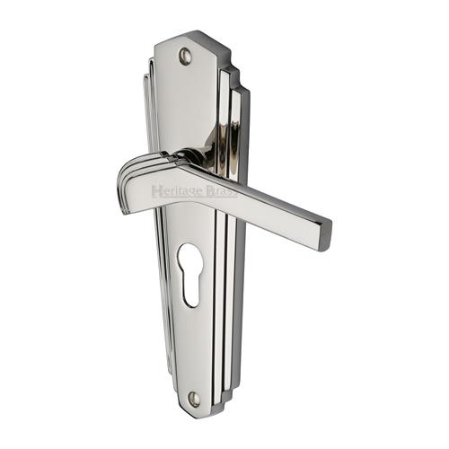 WALDORF LEVER HANDLE ON BACKPLATE