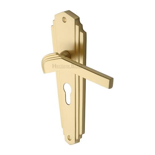 WALDORF LEVER HANDLE ON BACKPLATE